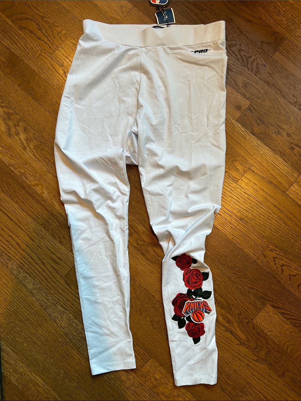 Knicks! White Leggings with Red Rose Graphic